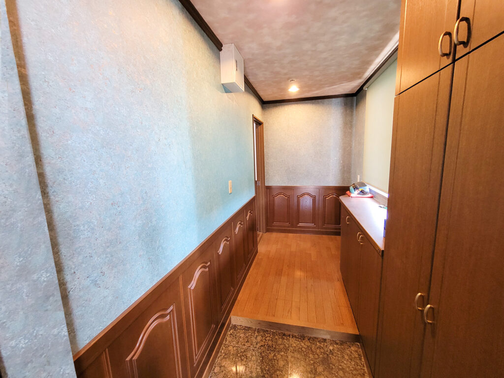 社員寮 玄関まわり